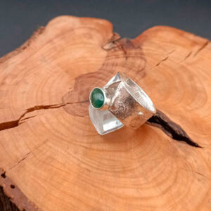 anillos-artesanales-plata-resilicencia-esmeralda03