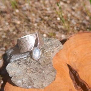 anillos-artesanales-plata-resilicencia-zafiro03